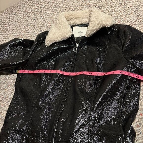 Aritzia Wilfred Tempest Jacket Sherpa Collar Black- Size Medium - Picture 12 of 13
